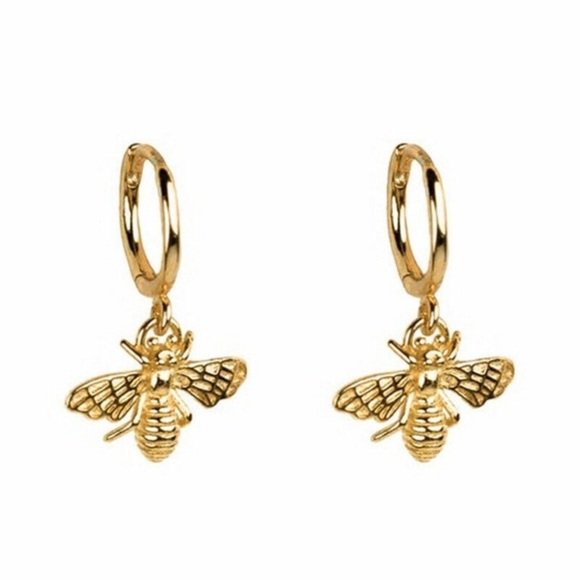 **New 18k Bee 🐝 Gold Stud Earrings - Picture 2 of 4